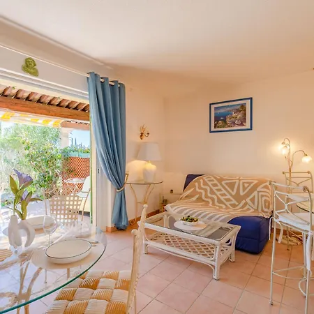 Les Maisons Du Golf-2 By Interhome Сasa de vacaciones Sainte-Maxime